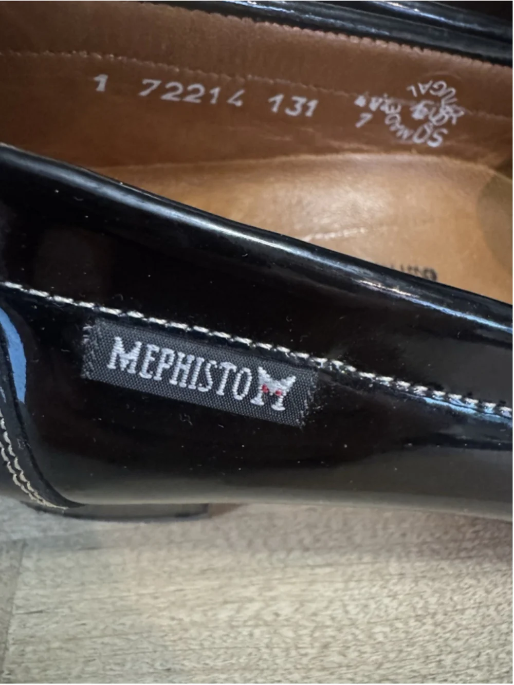 Mephisto black Patent leather Neda Shiny penny loafers Women's sz 7